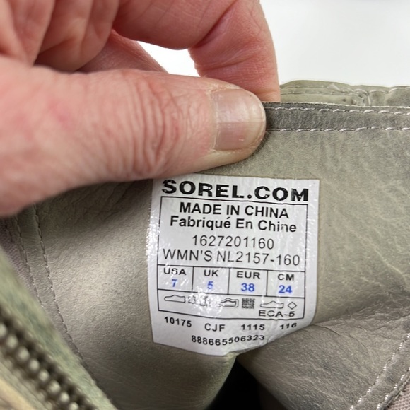 𝅺Sorel Women's  Major Carly Boot - Picture 9 of 10